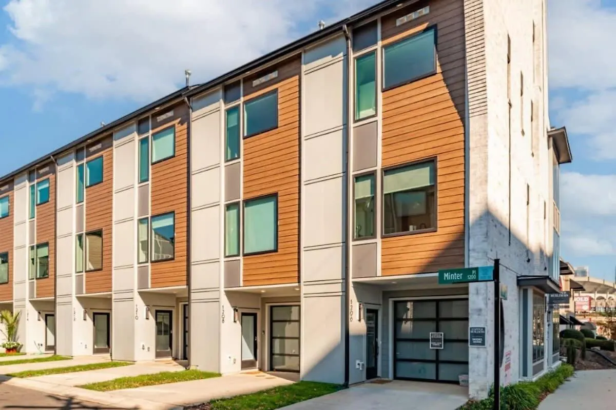 Holiday home Minter Teal With Rooftop Balcony Charlotte United States