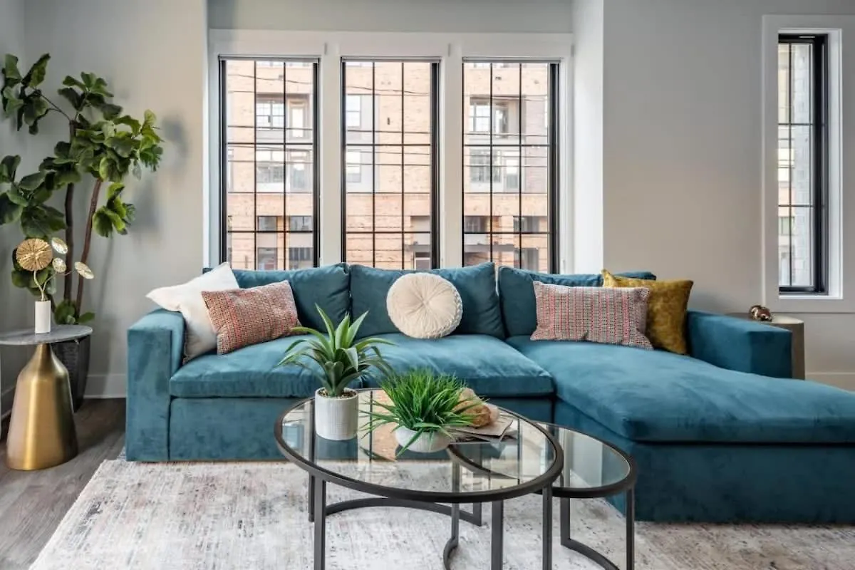 Minter Teal With Rooftop Balcony Charlotte